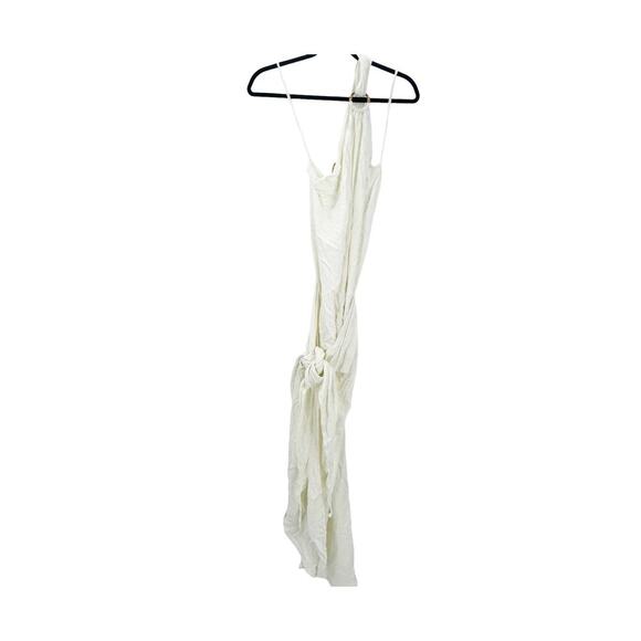 Chic White One-Shoulder Maxi Dress - Picture 6 of 11